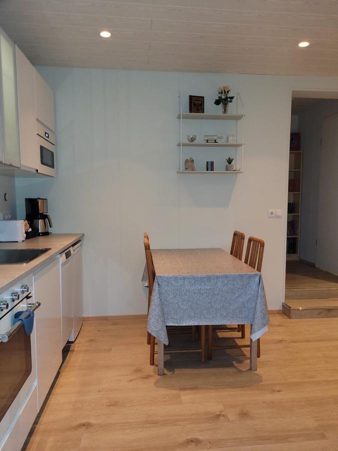 Cozy Studio Apartment In Central Akureyri. المظهر الخارجي الصورة